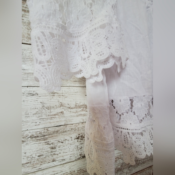 Boho Flowy White Lacy Embroidered Top - Picture 8 of 11